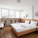 Krasinski Garden Comfort By Bookinghost Apartment *