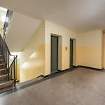 Apartman Krasinski Garden Comfort By Bookinghost *
