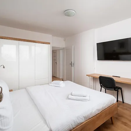 Krasinski Garden Comfort By Bookinghost * Warszawa